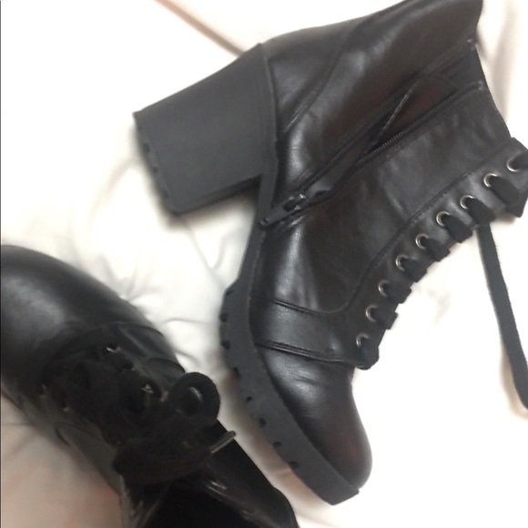 Big Buddha Shoes - NWOT boots sz 10